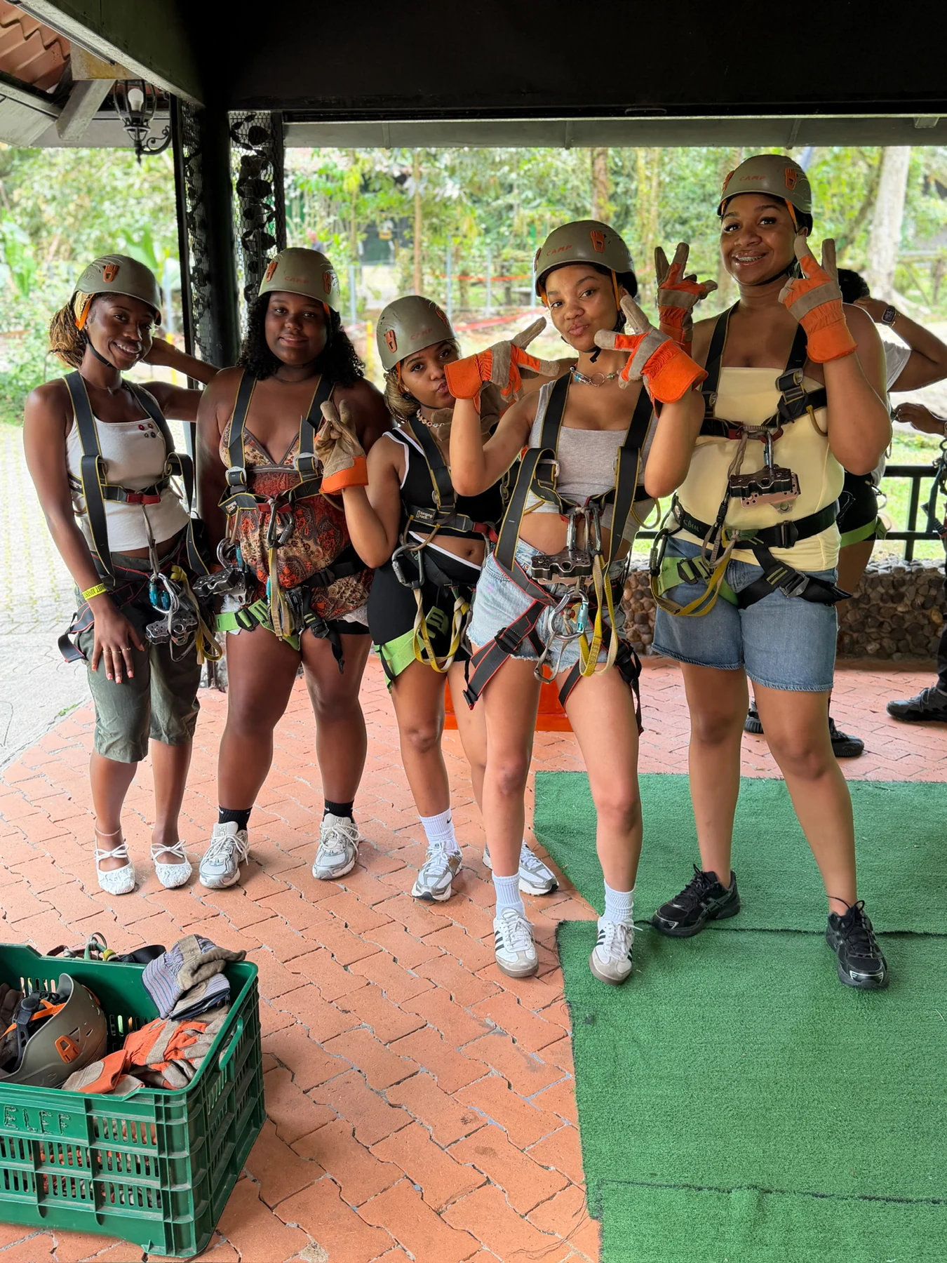 Costa Rica · Group trip travel experience